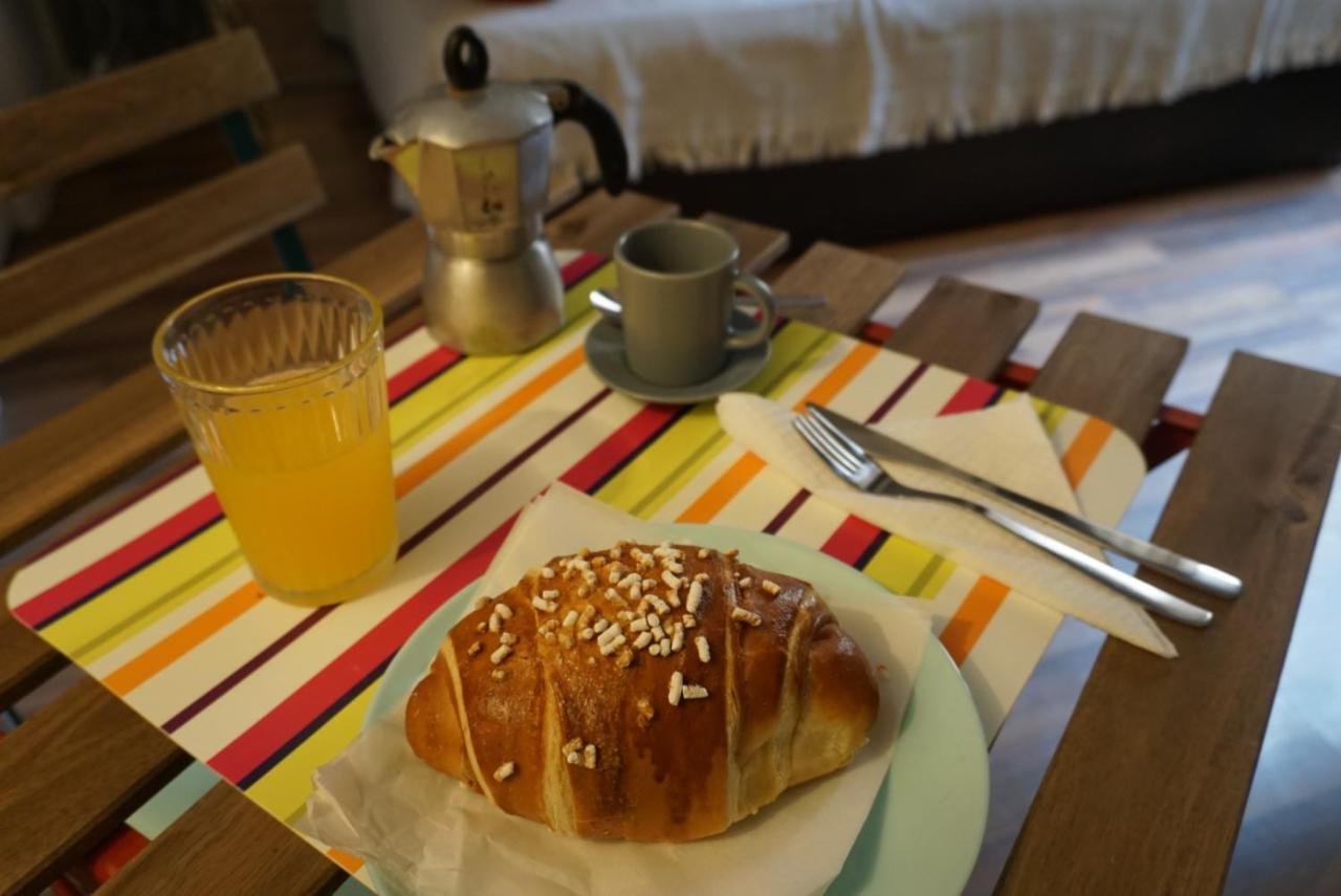 Duchessa Ravaschieri Bed And Breakfast Napoli Exterior foto